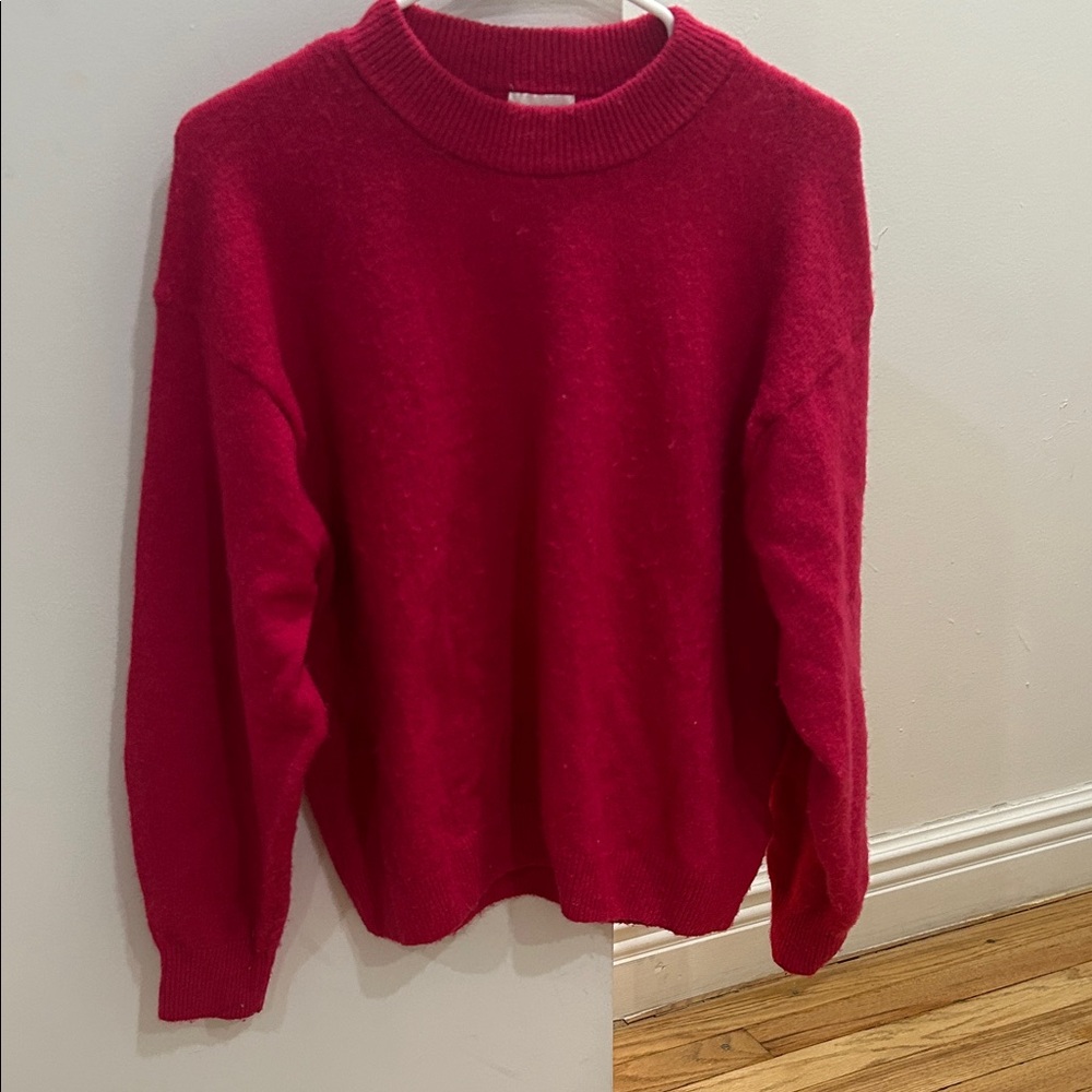 H&M Women's Crewneck Sweater in Red